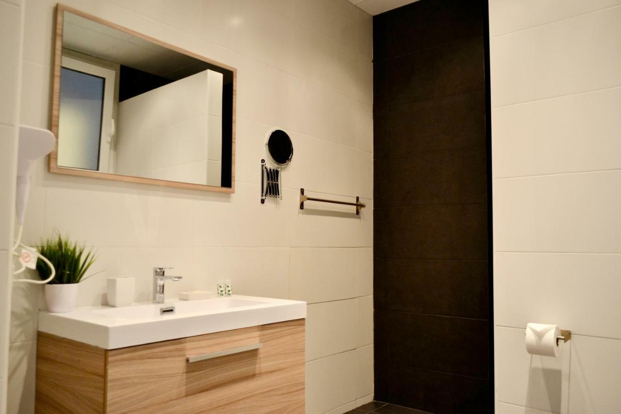 Hola - Apartament *